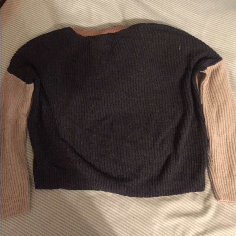 Neutral Block Sweater - Picture 2 of 3