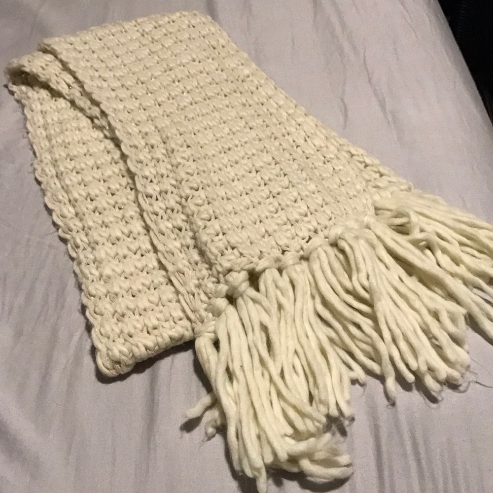 Chunky Knit Scarf