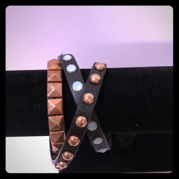 BONGO Jewelry - BONGO Leather Studded Bracelet