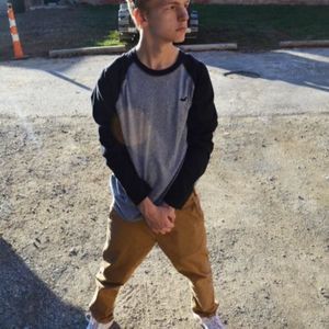 Meet your Posher, Cj