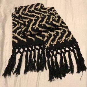 Tribal Print Scarf with Fringe