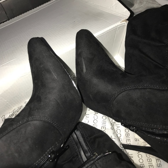 Thigh high black boots - Picture 2 of 5