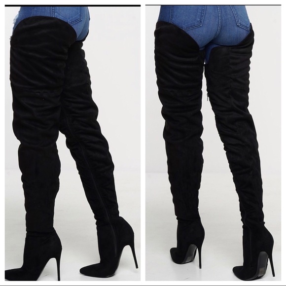 Thigh high black boots - Picture 5 of 5