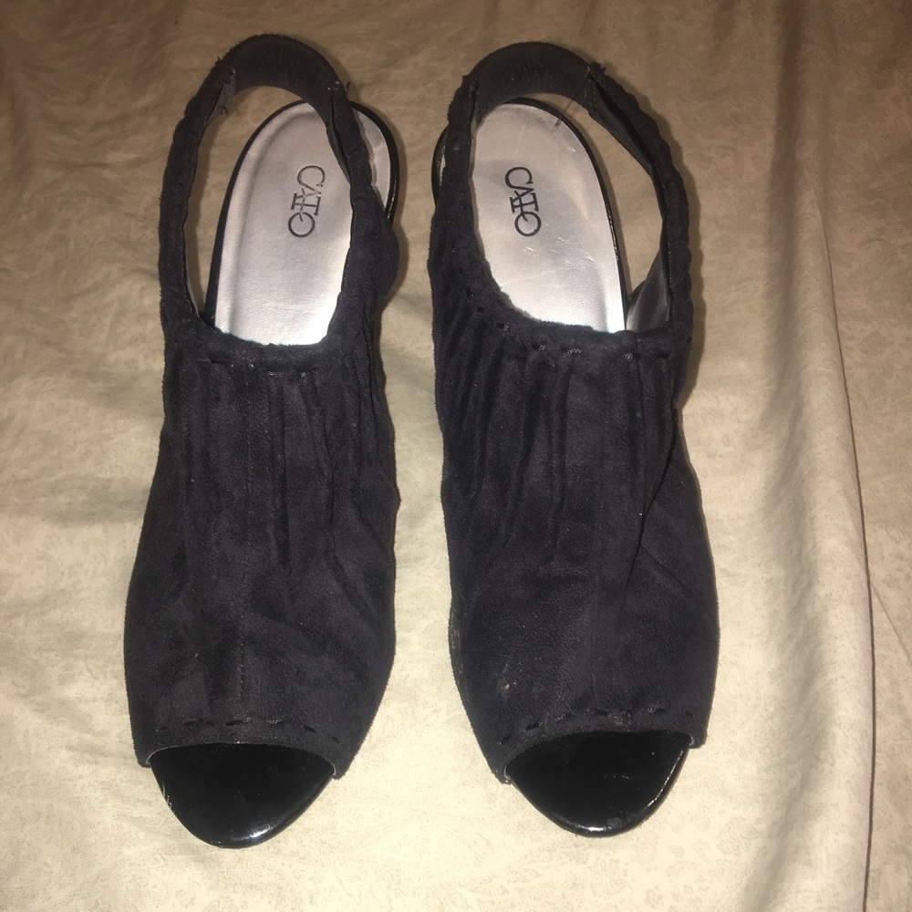 Heeled booties