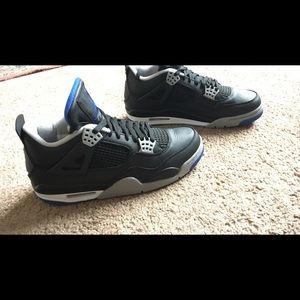 Jordan Retro 4 Alternate Motorsports.