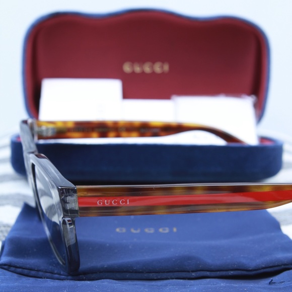 NWT 100% Authentic Gucci Sunglasses 52mm Wayfarer - Picture 5 of 7