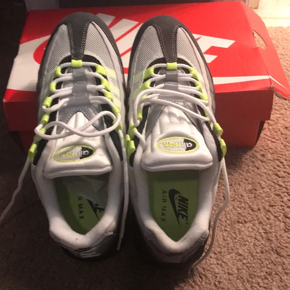 Air max - Picture 4 of 4