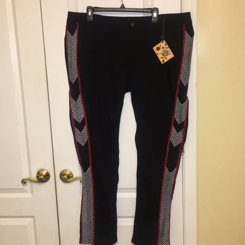 Hybrid & company women’s black skinny pant 20