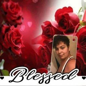 Meet your Posher, Donielle