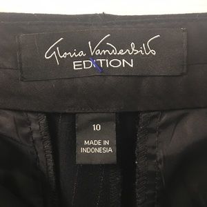 Gloria Vanderbilt Edition Black pants - Size 10