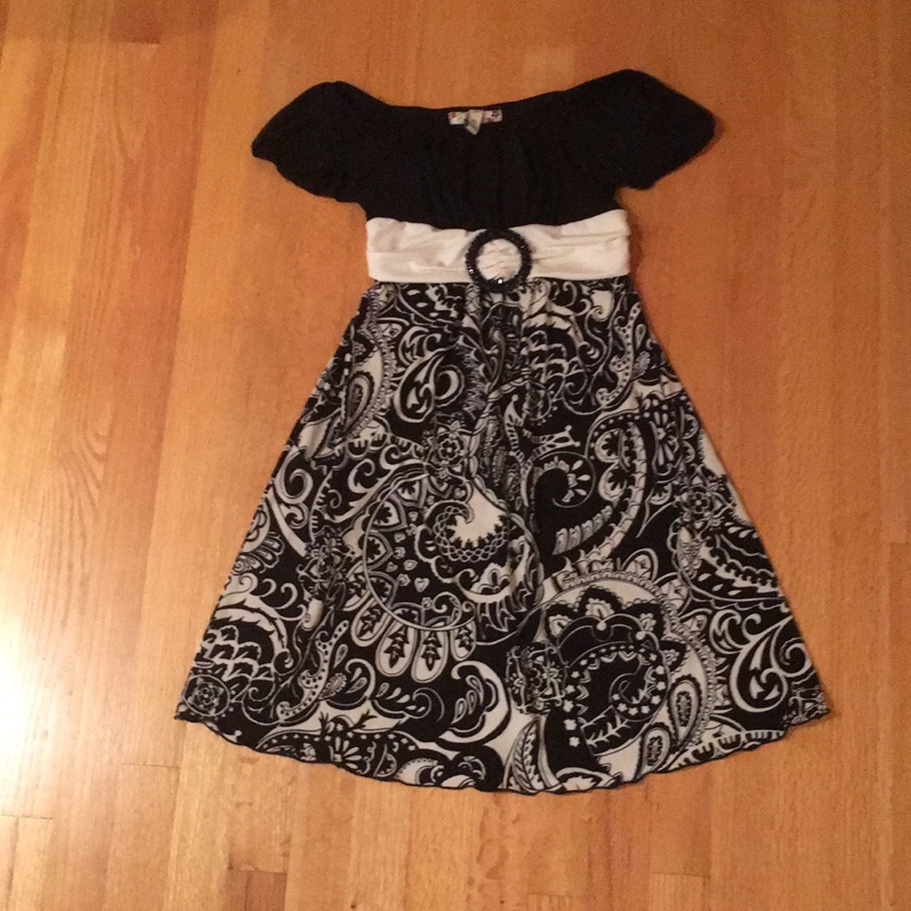 Girls dress