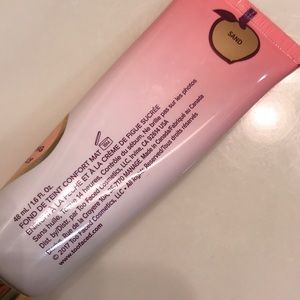 Too Faced Makeup - Too Faced Peach Perfect Comfort Matte Foundation Too Faced Makeup - Too Faced Peach Perfect Comfort Matte Foundation
