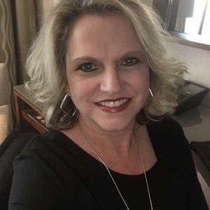 Meet your Posher, Kay