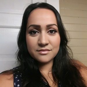 Meet your Posher, Blanca