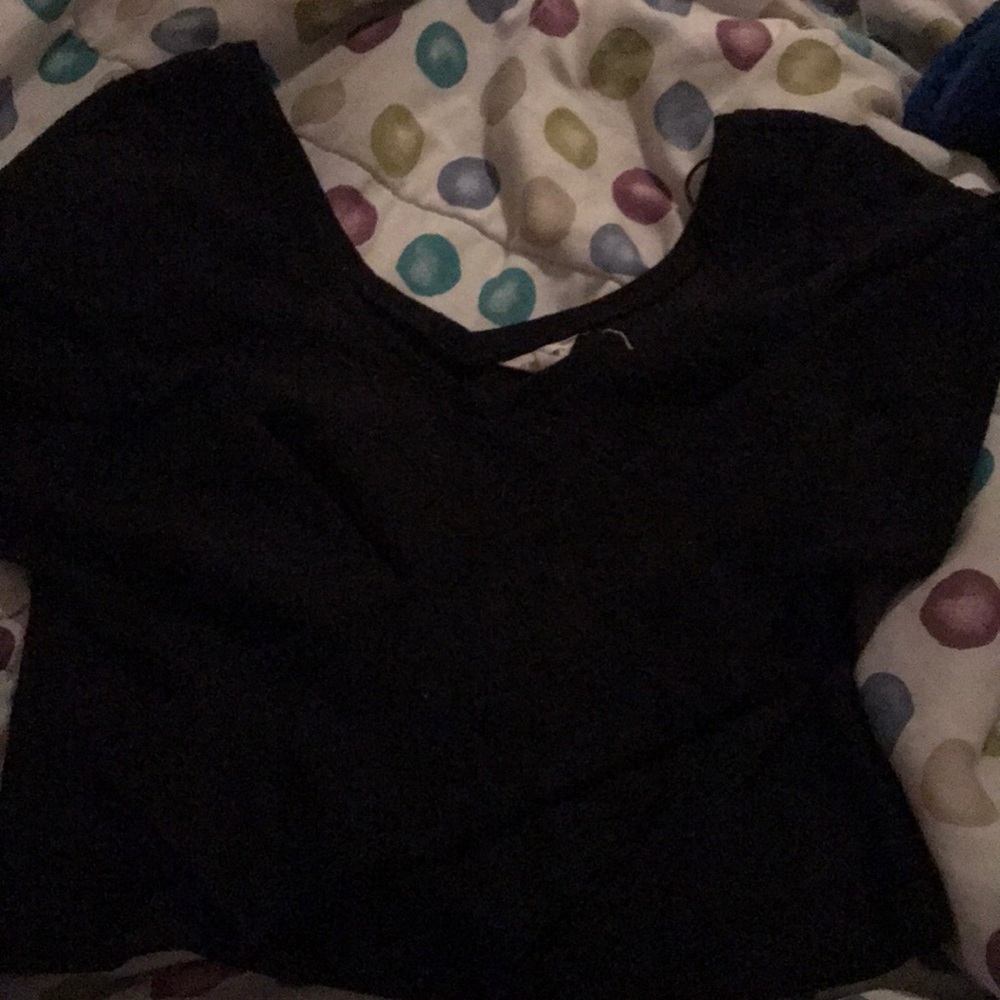 Black shirt/sweater