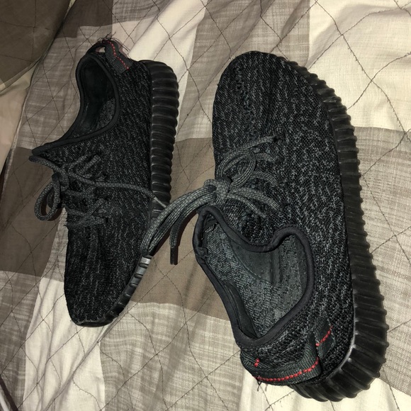 Yeezy Pirate Black