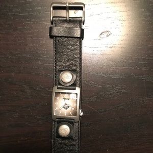 Roxy watch with extra band