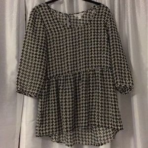 Houndstooth peplum top