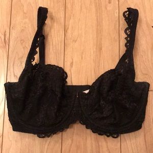 Victoria’s Secret Unlined Lace Bra
