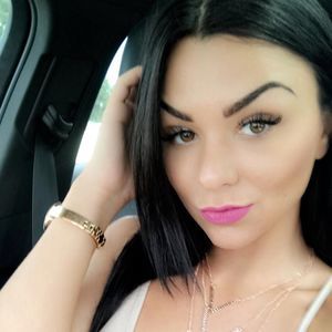 Meet your Posher, Kelley