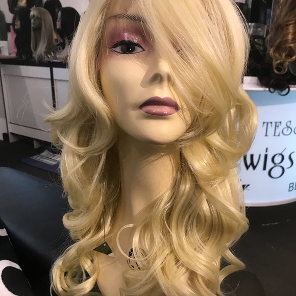 Wig Long Loose Curls Platinum Blonde Wig Swisslace main image 4