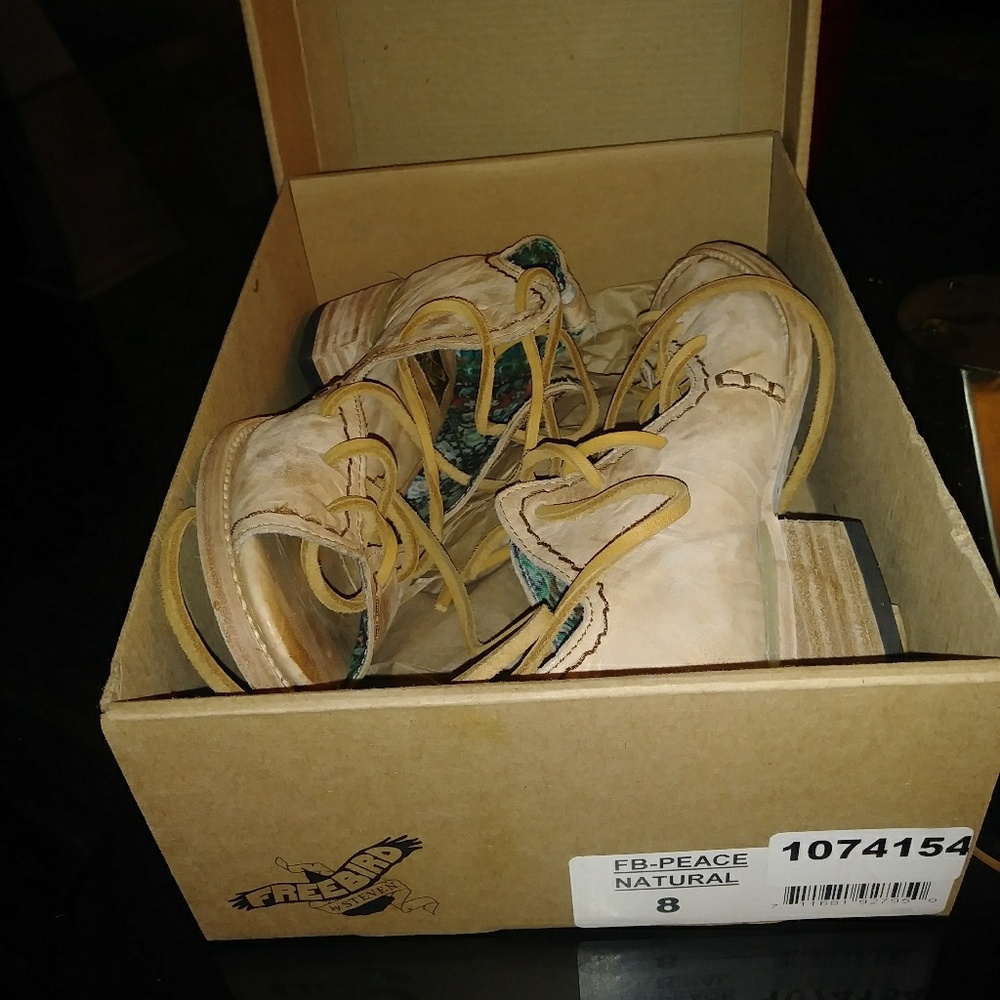 Freebird sandal