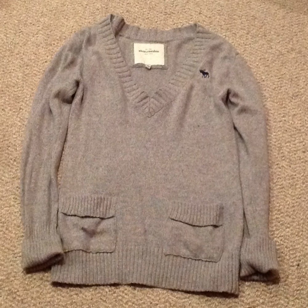 Abercrombie Grey Sweater