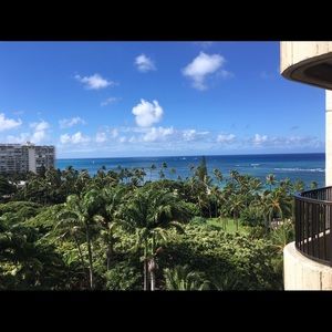 Meet your Posher, Asha