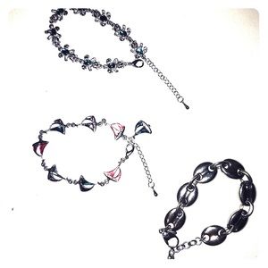 3 Vintage Charming Bracelets