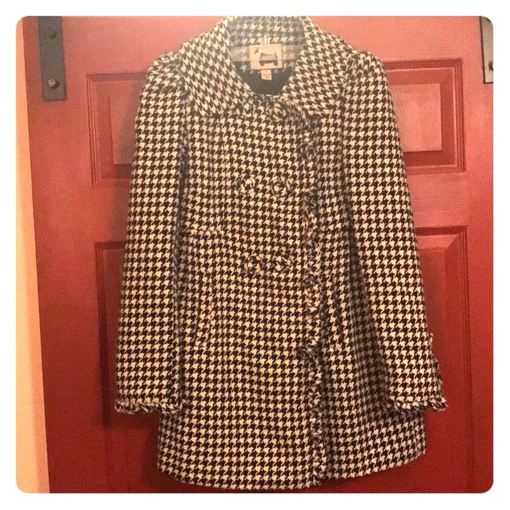 Adorable Houndstooth Winter Coat