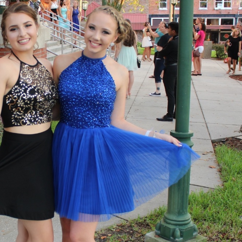 Blue Sherri Hill Homecoming Dress