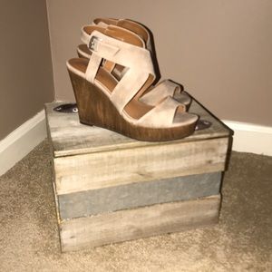 NWOT Nude Wedges.