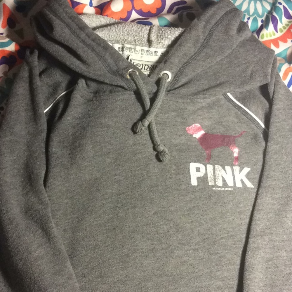 Pink victoria secrets sweatshirt