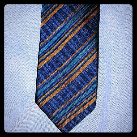 RARE VINTAGE Giorgio Armani Men's Skinny Tie - Picture 1 of 4