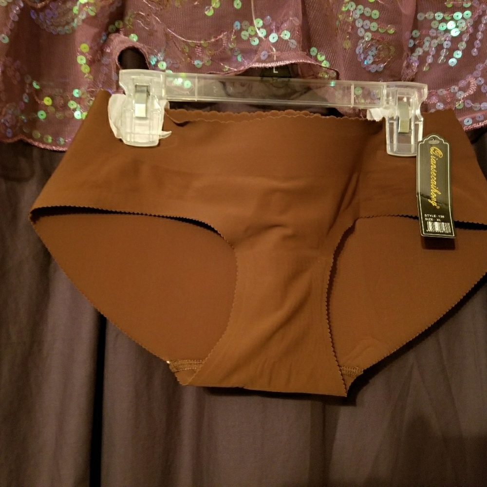 Buttlift panties - Picture 2 of 3