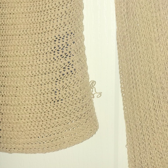 Sweater - Picture 2 of 8