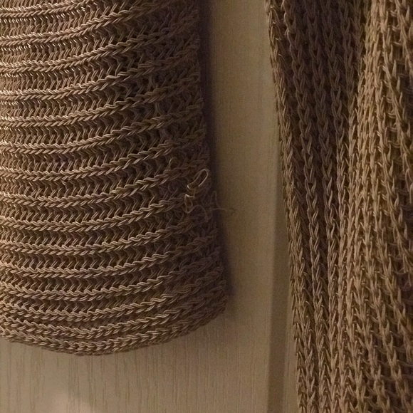 Sweater - Picture 5 of 8