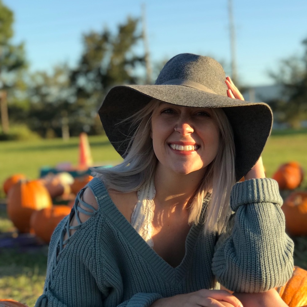 Meet your Posher, Lydia