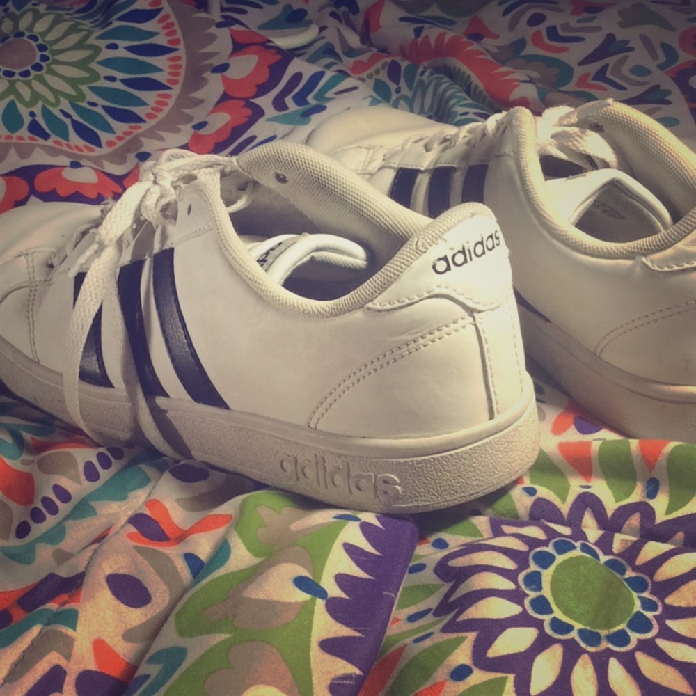 Adidas neo