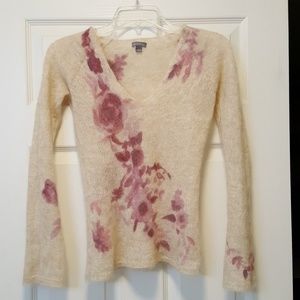 Beautiful Lightweight Sweater