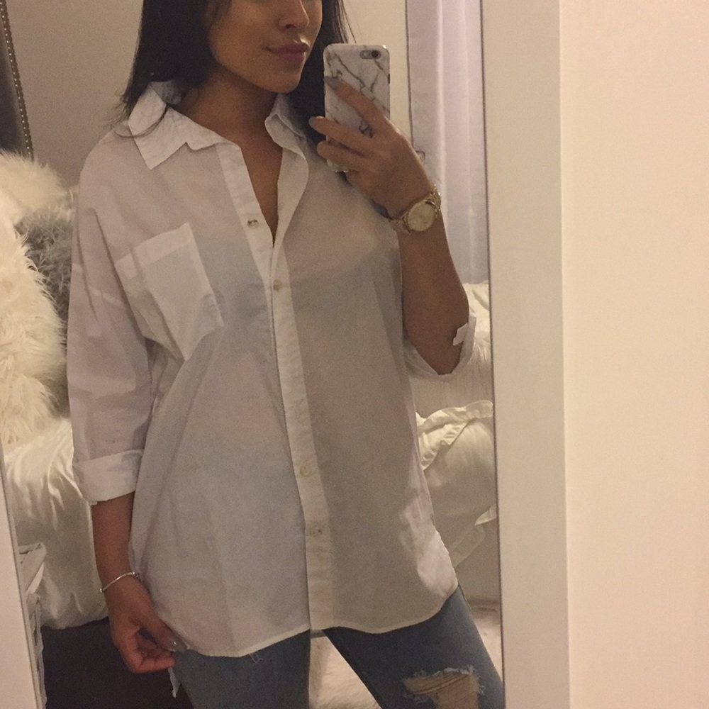 Oversized white dress shirt