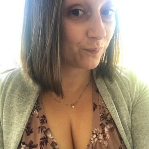 Meet your Posher, Carrie
