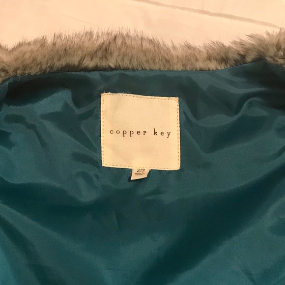 Copper Key Toddler Faux Fur Vest - Picture 5 of 6