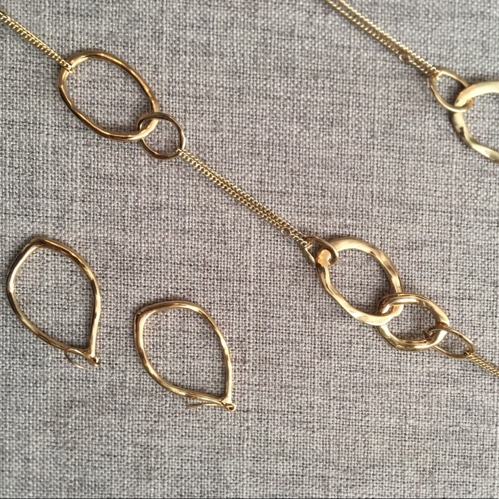 chloe + isabel long necklace and earrings