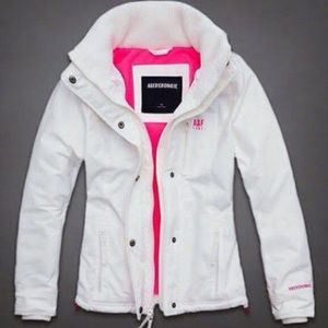 Lightly used XS Ambercrombie and Fitch white coat