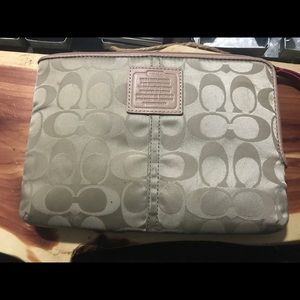 Coach makeup bag