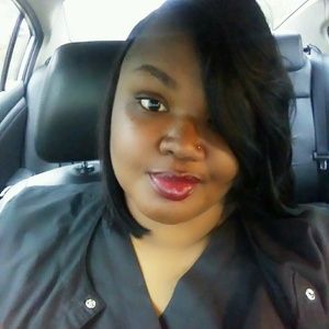 Meet your Posher, Karla