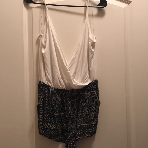 Romper - Picture 1 of 2