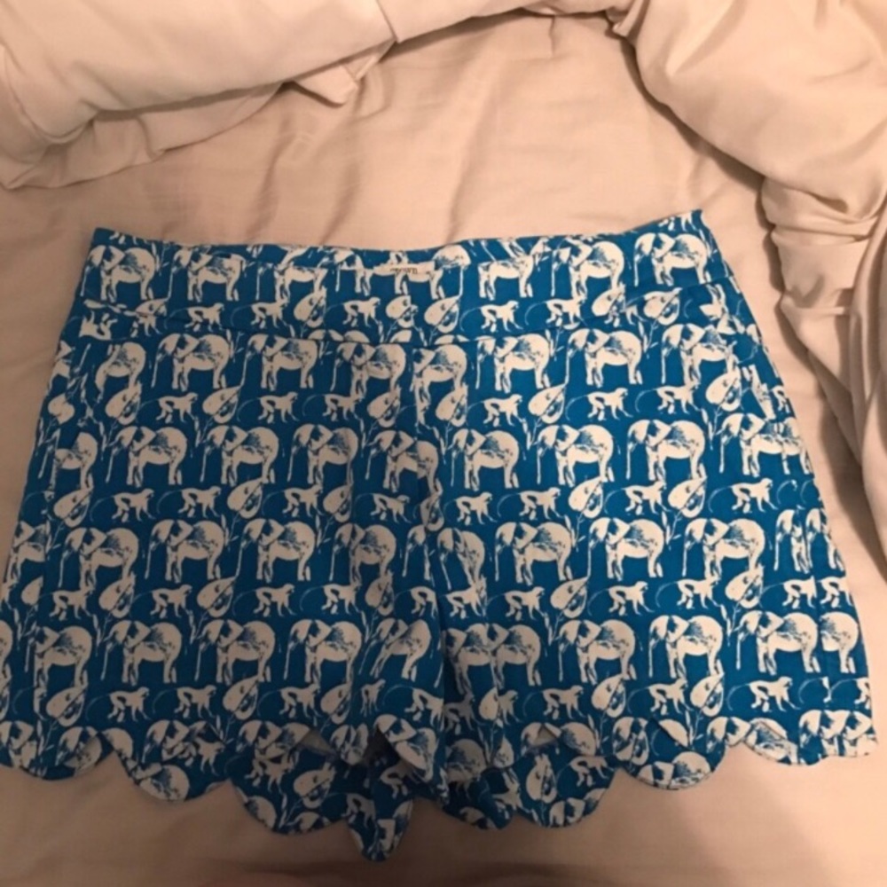 BRAND NEW NEVER WORN! shorts. elephant print
