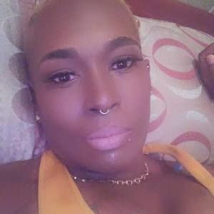 Meet your Posher, Neisha